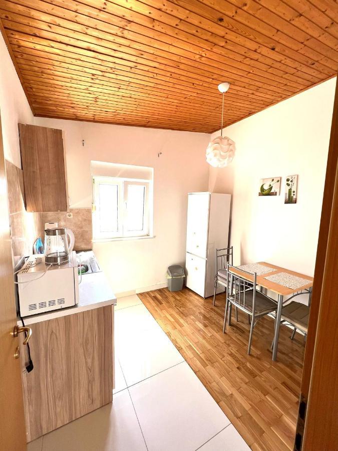 Apartments Toni Podstrana Kültér fotó